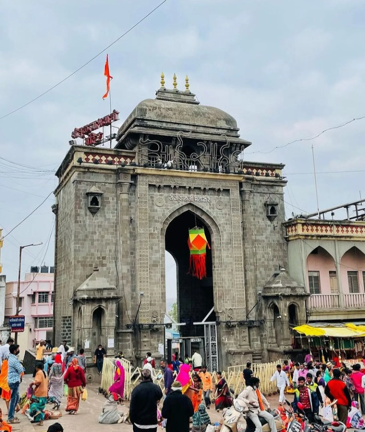 Pune to Tuljapur Bhavani: Darshan Timing & Cab from East Pune
